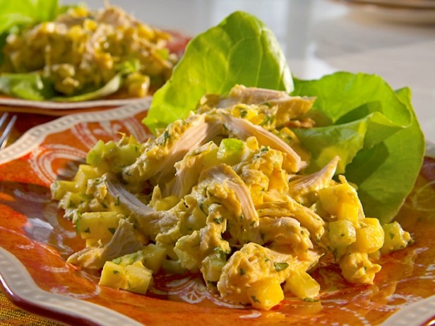 Weight Loss Recipe: Chicken Curry and Mango Salad
