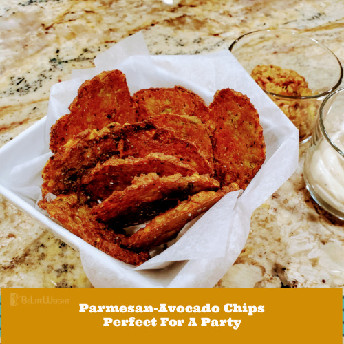 Parmezan-Aviocado Chips Perfect For A Party